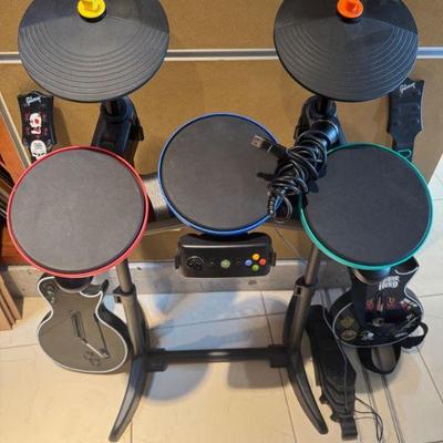 Available in Auction - Lot 15 - Guitar Hero set