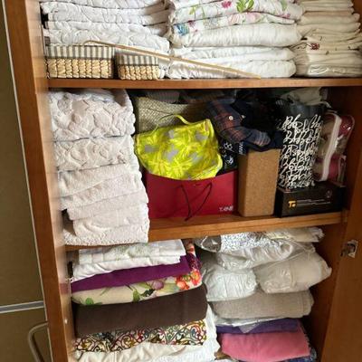 Towels & Linens