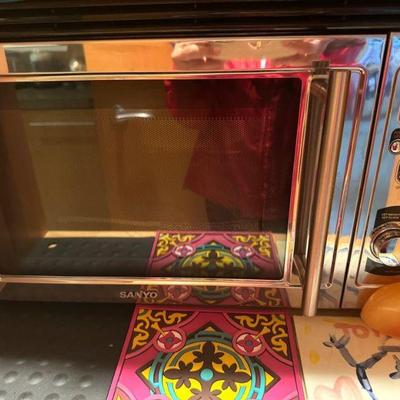 Sanyo microwave