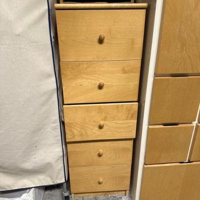 Storage cablnets