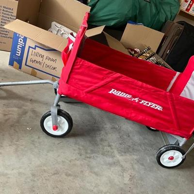 Radio flyer wagon for beach