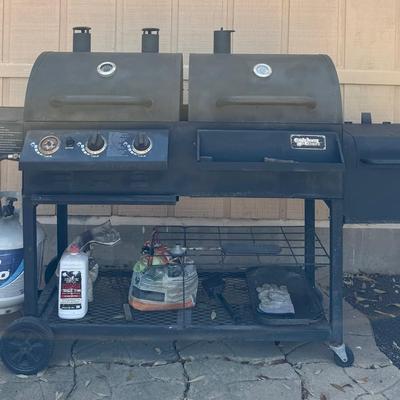 Outdoor Gourmet Combo Grill 