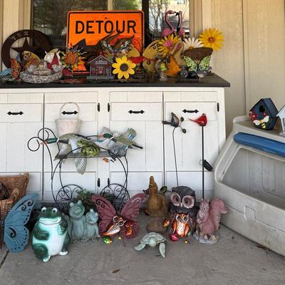 Large Selection of Yard Art and Patio Decor - CUTE STUFF! 