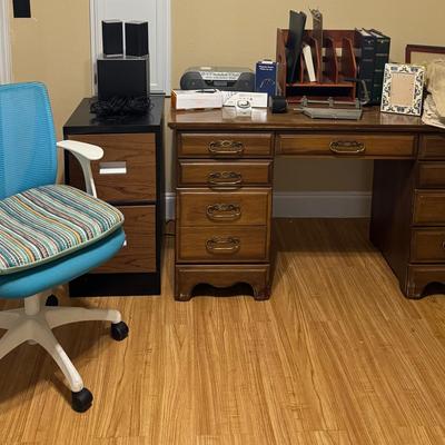 US Mint Bags... Other Office Furnishings...Own a Piece of American Banking History!