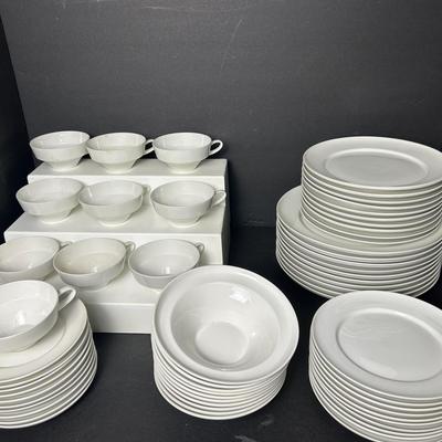 Vintage KPM Berlin Kreis Oval White Porcelain China Set- Service For 10