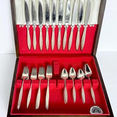 Rogers “Esperanto” Silver Plate Flatware Partial Service For 10 Plus Serving Utensils