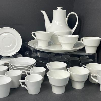 KPM Berlin Kreis & Oval Porcelain Coffee/ Mocca Set