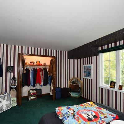 9 bedroom b 48)