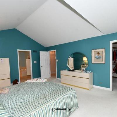 8 bedroom a 80)