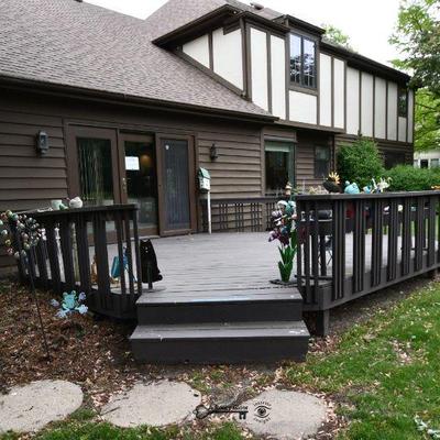 15 back yard 33)