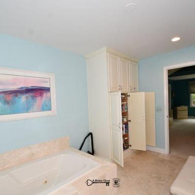 8 bedroom a 85)