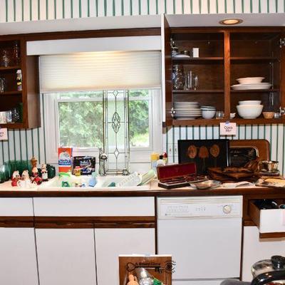 03 kitchen 4)