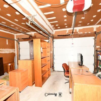 16 garage 82)