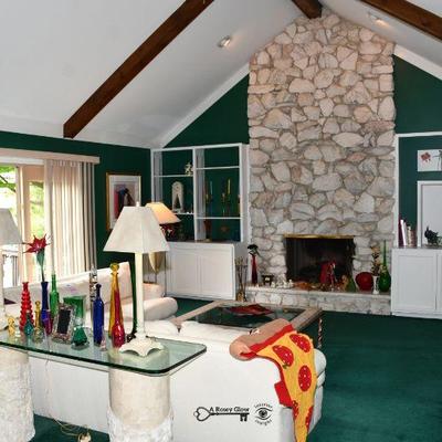02 family room 3)