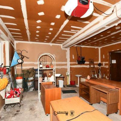16 garage 83)