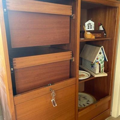Mid Century locking filing cabinet with key