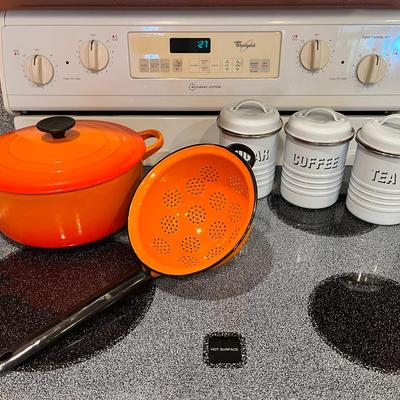 Le Creuset Signature Round Dutch Oven & Other Kitchen Goodies 