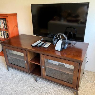Samsung 36” TV, Panasonic DVD Player & Onkyo  Sound System & W Bose Speakers