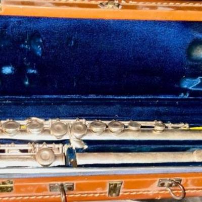 Vintage flute in case