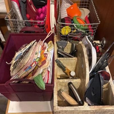 Kitchen utensils