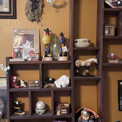 Collectibles and trinkets