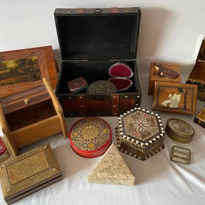 Unique Vintage Jewelry Boxes And Tin Boxes Early 20th Century 