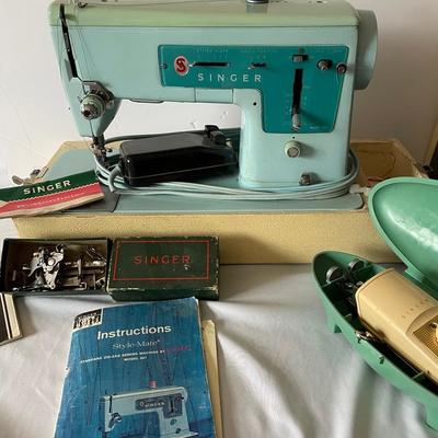 Vintage 1954 Singer Sewing Machine