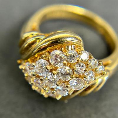 14K Gold White Stone Ring - Size 6.25