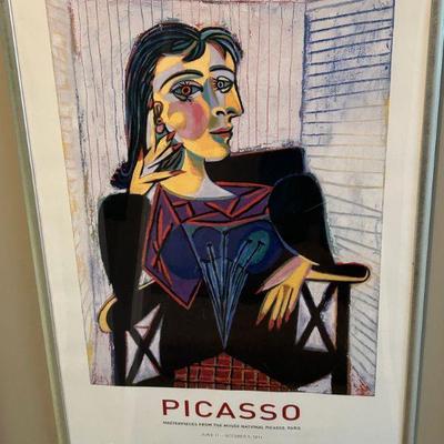 A great selection of wall decor including original artwork and mirrors. 