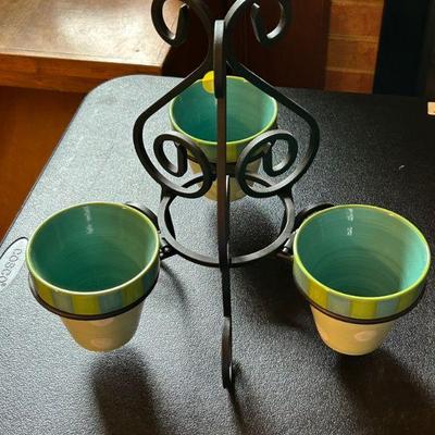 Southern Living Heavy Black Wrought 3 Pot Folding Plant Stand Planter w/Pots 