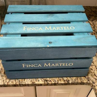 Finca Martelo Wood Crate 