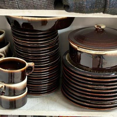 PFALTZGRAFF Gourmet Brown Drip Dinnerware 