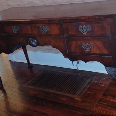 Vintage Queen Anne Style Wooden Console Table