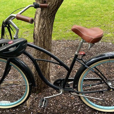 Ladies Six Three Zero Bicycle With Bell Helmet