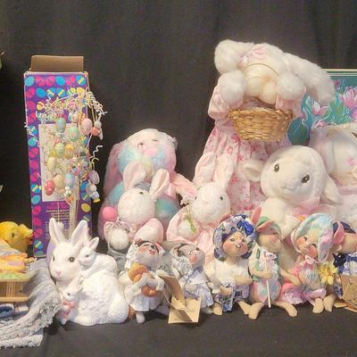 Easter Annalee Dolls And More