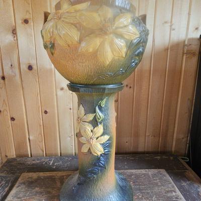 Roseville Cicmatis 1944 Pot And Matching Pedestal 