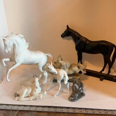 Horse Stone Figurine & Other Figurines