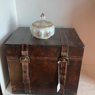 Fenton Carlton Small Powder Box With Lid & Antique Small Trunk