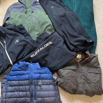Gerry, Legendary Whitetails + more! XL Men’s Jackets: Lot 2