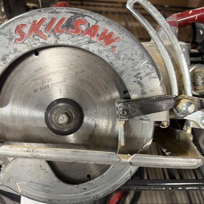 Skilsaw Worm Drive: Lot 2