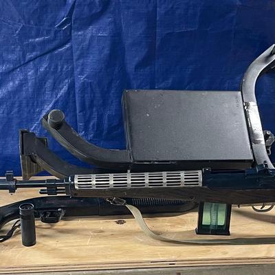 Topper Johnny Airgun 840 Shadow Bb Gun w/ Bench Rest & A Monocular