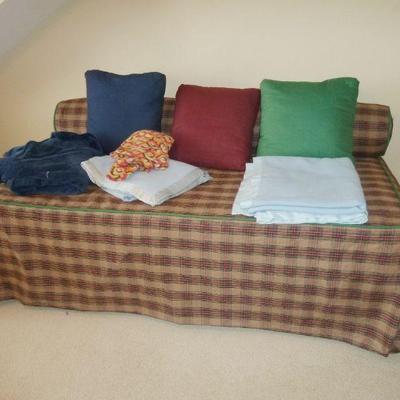$65 - Twin Bed with Daybed Bedding (was $100)