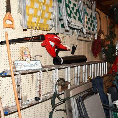 12 garage 18)