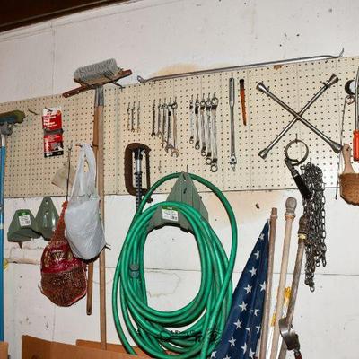 12 garage 79)