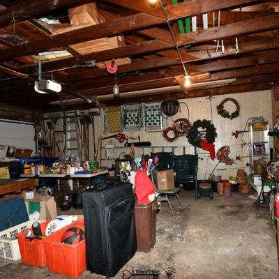 12 garage 2)