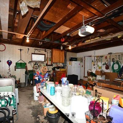 12 garage 3)