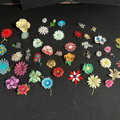 Vintage Floral Pins And More 