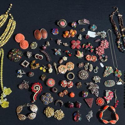 Vintage Jewelry 