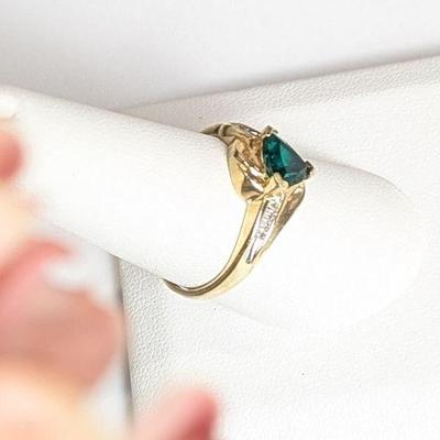 Lot #58 - 10K Yellow Gold, Diamond & Green Tourmaline? Ring