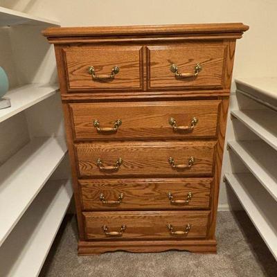 Lot #74 - American Heirloom Oak 5 Drawer Dresser
